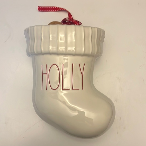 Rae Dunn Holly Christmas deco - Picture 1 of 4